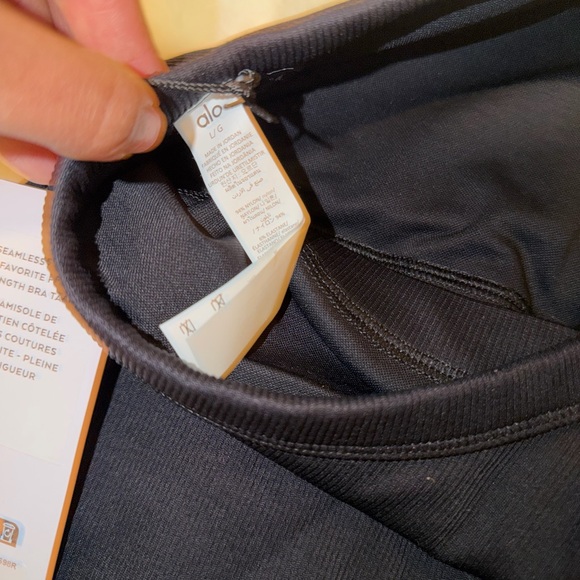 Alo Ribbed Favorite Bra Tank Large NWT - Picture 4 of 4